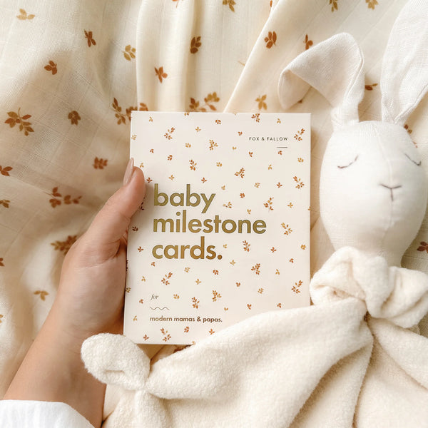 Baby Milestone Cards Broderie