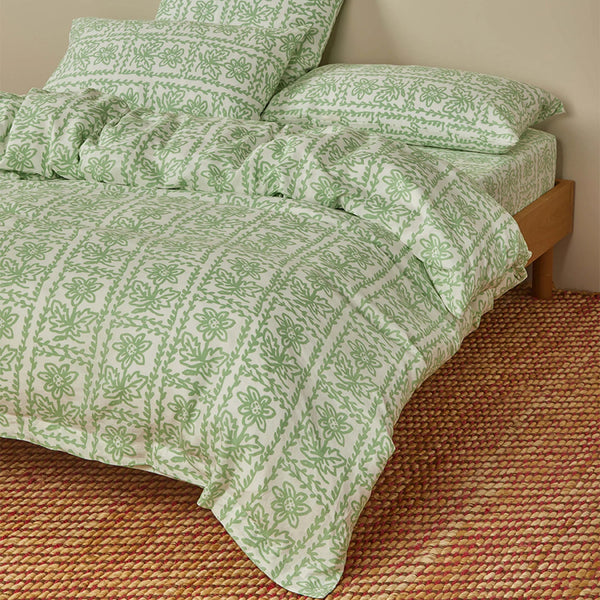 Daisy Sage Duvet Cover