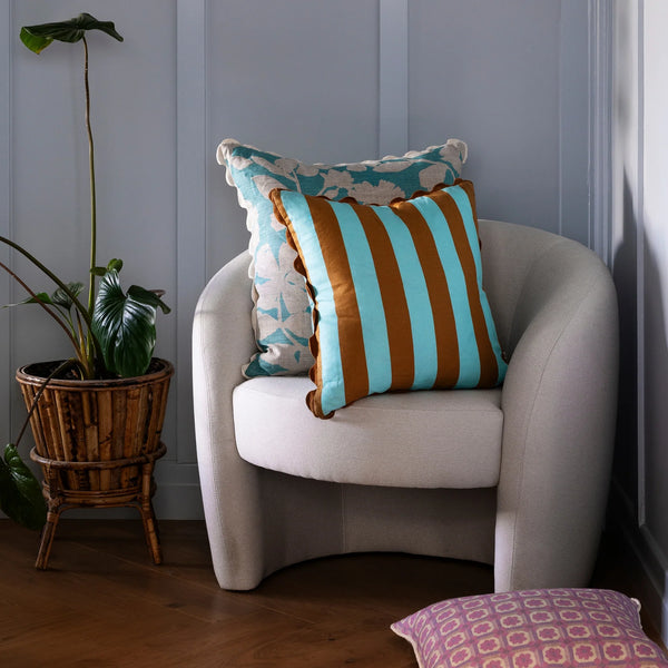 Geranium Turquoise 60x60 Cushion