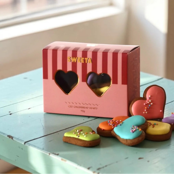 Festive Treats Iced Gingerbread Hearts 90g