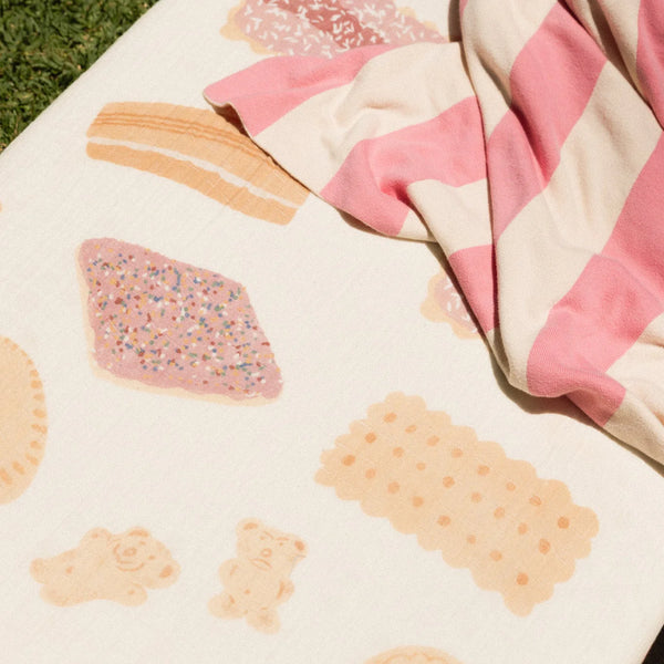 Bickie Break Organic Washed Cotton Cot Sheet