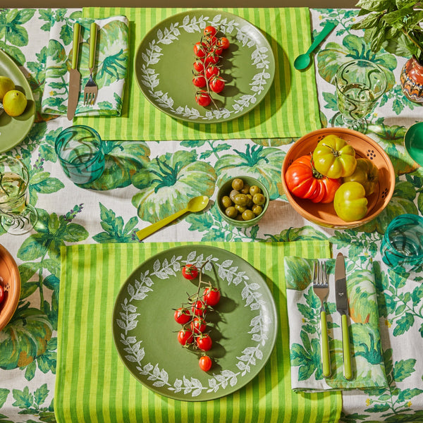 Green Vine Dinner Plate
