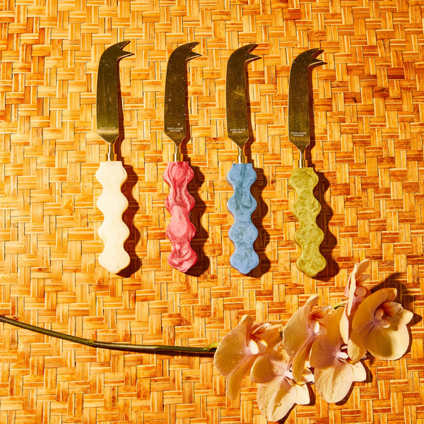 Coco Cheese Knife Crimson