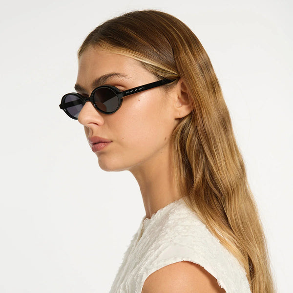 Wonder Sunglasses Black/Gold