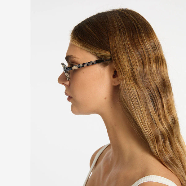 Wonder Sunglasses White Tort