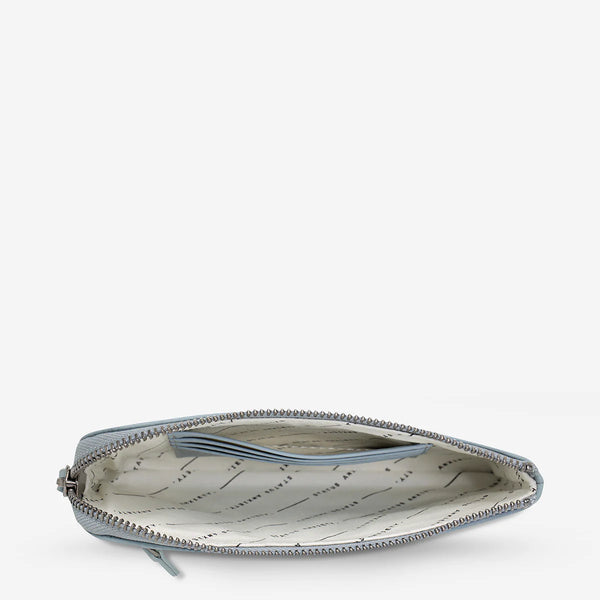 Smoke & Mirrors Pouch Powder Blue