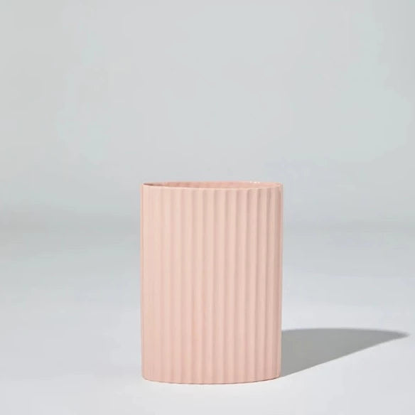 Ripple Oval Vase (M) Icy Pink